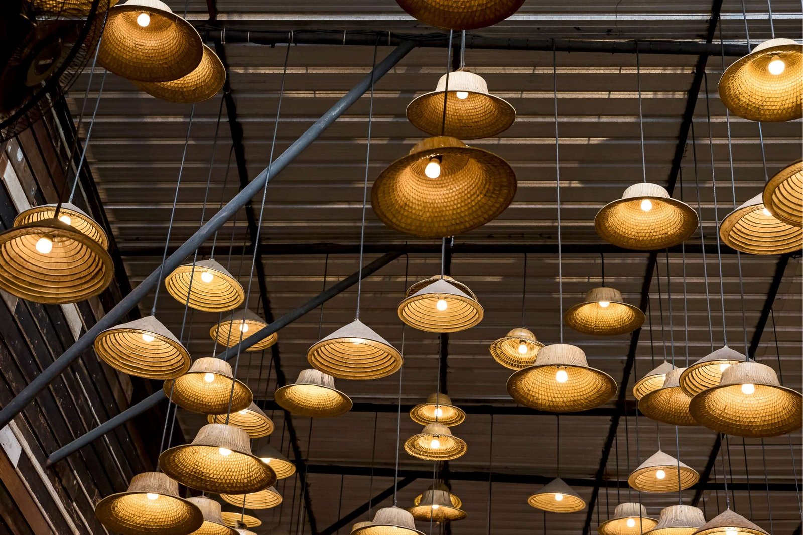lighting companies in qatar